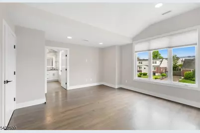 139 Philip, Elmwood Park, NJ 07407 - Photo 15