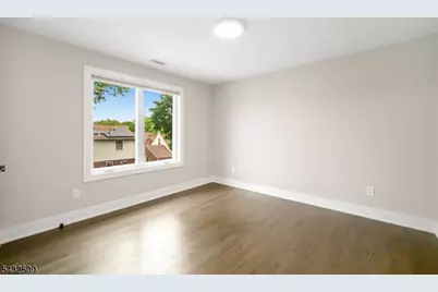 139 Philip, Elmwood Park, NJ 07407 - Photo 23