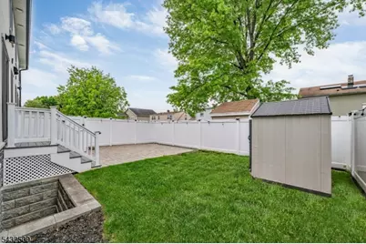 139 Philip, Elmwood Park, NJ 07407 - Photo 35