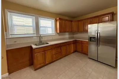 58 Maple Ave, Montclair, NJ 07042 - Photo 3