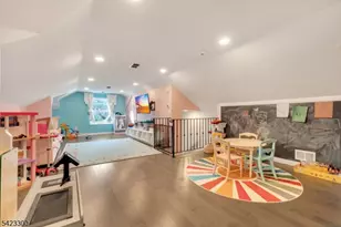 16 E Greenbrook Rd, North Caldwell, NJ 07006 - Photo 31