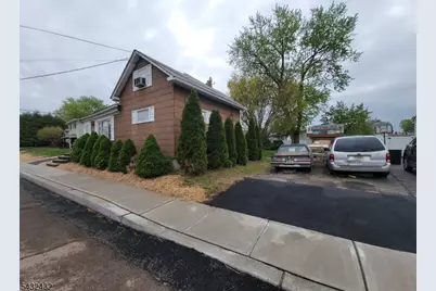 128 Lincoln Ave, Somerville, NJ 08876 - Photo 3