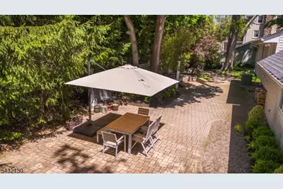 77 Hanover Rd, Mountain Lakes, NJ 07046 - Photo 33