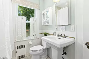 380 Elm Ave, Rahway, NJ 07065 - Photo 25