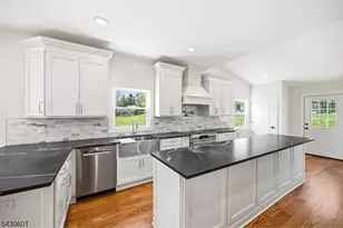 163 Co Rd 645, Sandyston Township, NJ 07826 - Photo 21