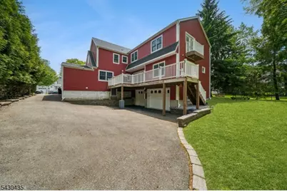 73 The Fairway, Cedar Grove, NJ 07009 - Photo 33