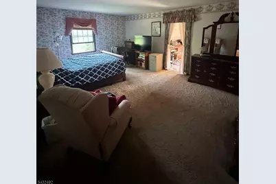 7 Bedford Ct, Clinton Township, NJ 08801 - Photo 11