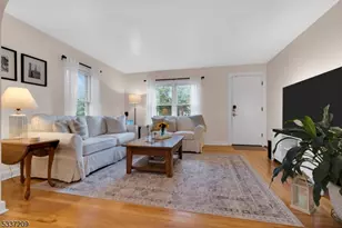 122 Aurora St, Lopatcong Township, NJ 08865 - Photo 7