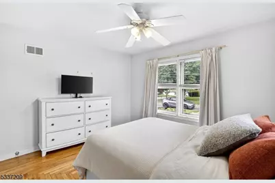 122 Aurora St, Lopatcong Township, NJ 08865 - Photo 37