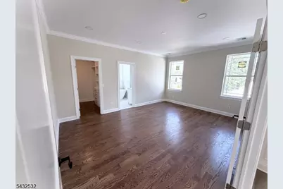 28 McKinley, Woodbridge Township, NJ 08830 - Photo 5