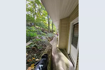 40 Playhouse Park, Jefferson Township, NJ 07849 - Photo 17