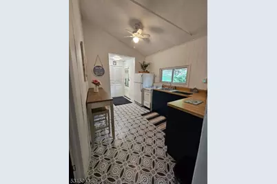 40 Playhouse Park, Jefferson Township, NJ 07849 - Photo 7