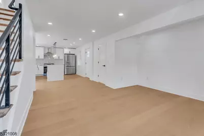 21 Cross St, Montclair, NJ 07042 - Photo 7