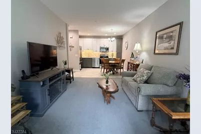5319 Richmond Rd #319, West Milford, NJ 07480 - Photo 3
