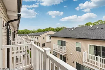 102 Abbe Rd, Little Falls Township, NJ 07424 - Photo 31