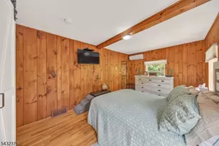 1052 Lakeside Dr E, Vernon Twp., NJ 07422 - Photo 15