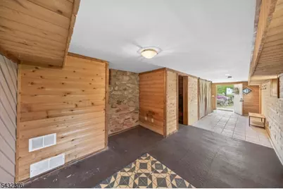 1052 Lakeside Dr East, Vernon Twp., NJ 07422 - Photo 11