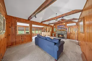 1052 Lakeside Dr E, Vernon Twp., NJ 07422 - Photo 13