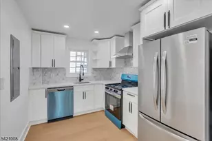 21 Cross St, Montclair, NJ 07042 - Photo 3