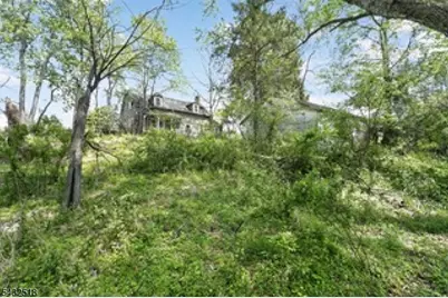 499 Edgewood Rd, Readington, NJ 08889 - Photo 17