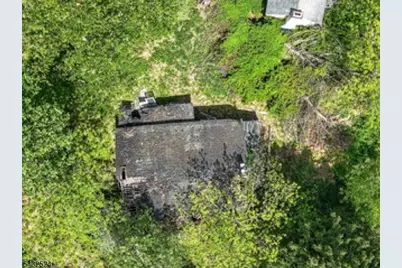 499 Edgewood Rd, Readington, NJ 08889 - Photo 17