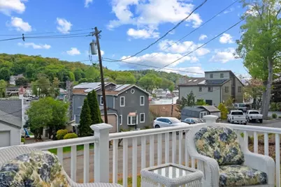 8 Cove Rd, Hopatcong, NJ 07843 - Photo 5