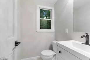 8 Cove Rd, Hopatcong, NJ 07843 - Photo 17