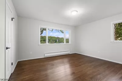 8 Cove Rd, Hopatcong, NJ 07843 - Photo 21