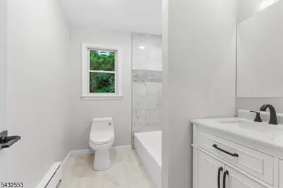 8 Cove Rd, Hopatcong, NJ 07843 - Photo 33