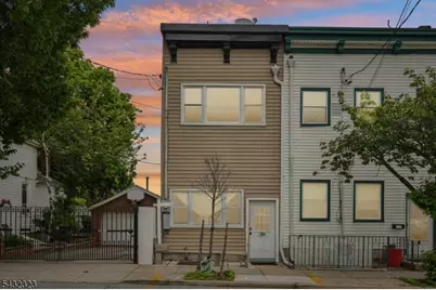 90 A Hackensack Plank Rd, Weehawken, NJ 07086 - Photo 5
