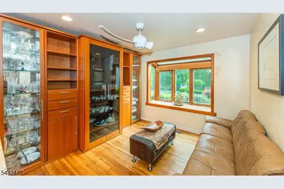 21 Lockley Ct, Mountain Lakes, NJ 07046 - Photo 7