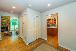 21 Lockley Ct, Mountain Lakes, NJ 07046 - Photo 3