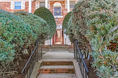 37 Hill St, Morristown, NJ 07960 - Photo 7