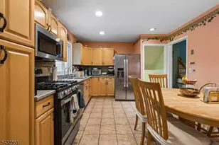 112 Pitt Rd, Springfield, NJ 07081 - Photo 7