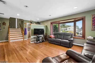 112 Pitt Rd, Springfield, NJ 07081 - Photo 5