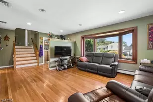 112 Pitt Rd, Springfield, NJ 07081 - Photo 5