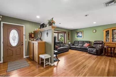 112 Pitt Rd, Springfield, NJ 07081 - Photo 3
