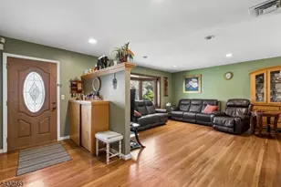 112 Pitt Rd, Springfield, NJ 07081 - Photo 3