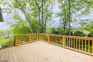 8 Sherwood Pl, Wharton, NJ 07885 - Photo 17
