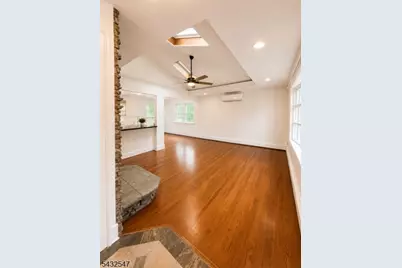 52 Post St #1, Midland Park, NJ 07432 - Photo 7