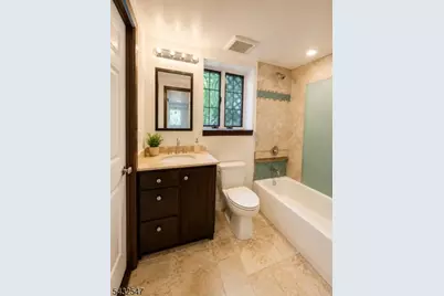 52 Post St #1, Midland Park, NJ 07432 - Photo 9