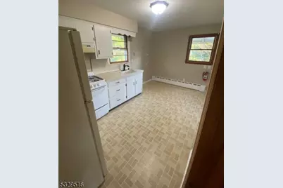 215 S 18th Ave #2, Manville, NJ 08835 - Photo 5