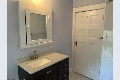 166 Gordonhurst Ave #3, Montclair, NJ 07043 - Photo 9