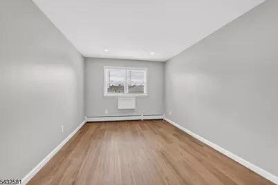 52 Naples Ave, Belleville, NJ 07109 - Photo 17
