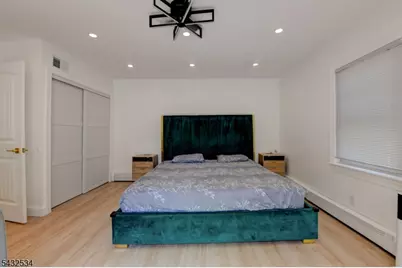50 Chestnut St, Edison, NJ 08817 - Photo 19