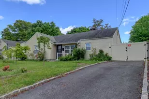 50 Chestnut St, Edison, NJ 08817 - Photo 17