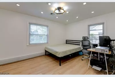 50 Chestnut St, Edison, NJ 08817 - Photo 13