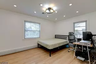 50 Chestnut St, Edison, NJ 08817 - Photo 13