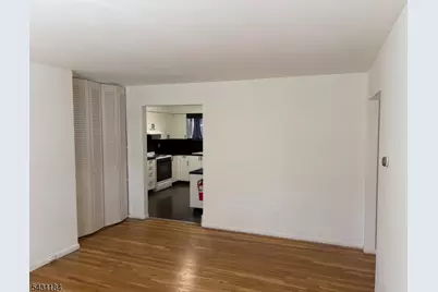 199B-7 N Beverwyck, Parsippany, NJ 07034 - Photo 3
