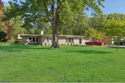 1 Cedar Ct, Roosevelt Boro, NJ 08555 - Photo 1